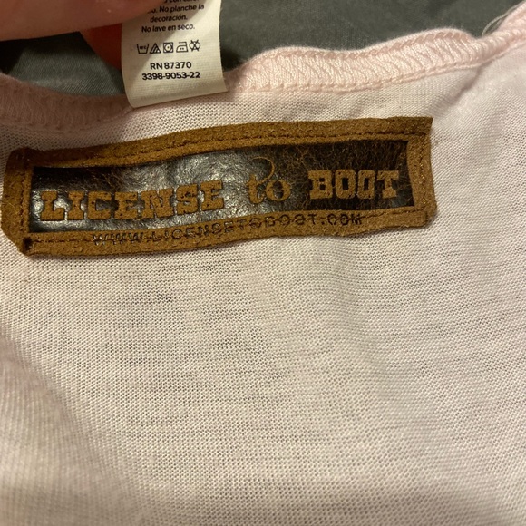 Baby pink, light weight brand new - Picture 3 of 3